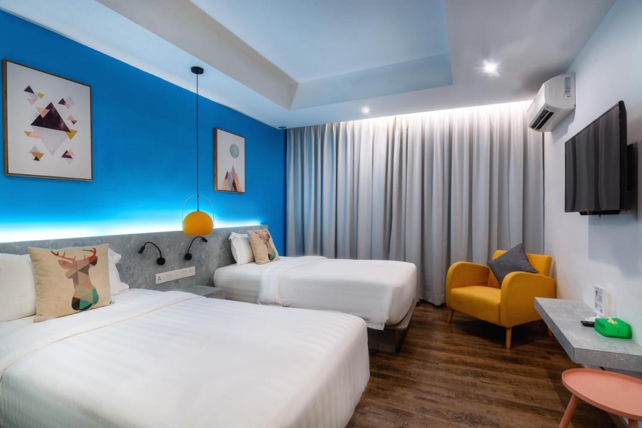 Apple Times Square Hotel 3*